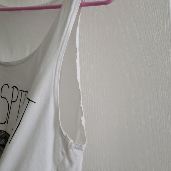 Wild Spirit Muscle Tee - Picture 2 of 3